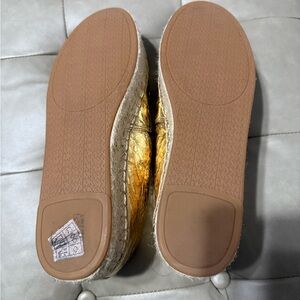 Elegant Gold Espadrille Flats